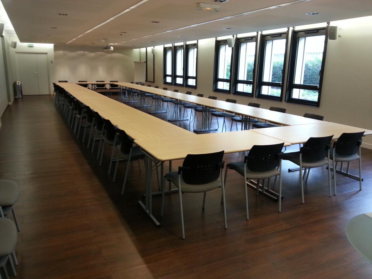 Bureau Clichy 240m² Location bureau Clichy Hauts-de-Seine OLBUR2531659 2